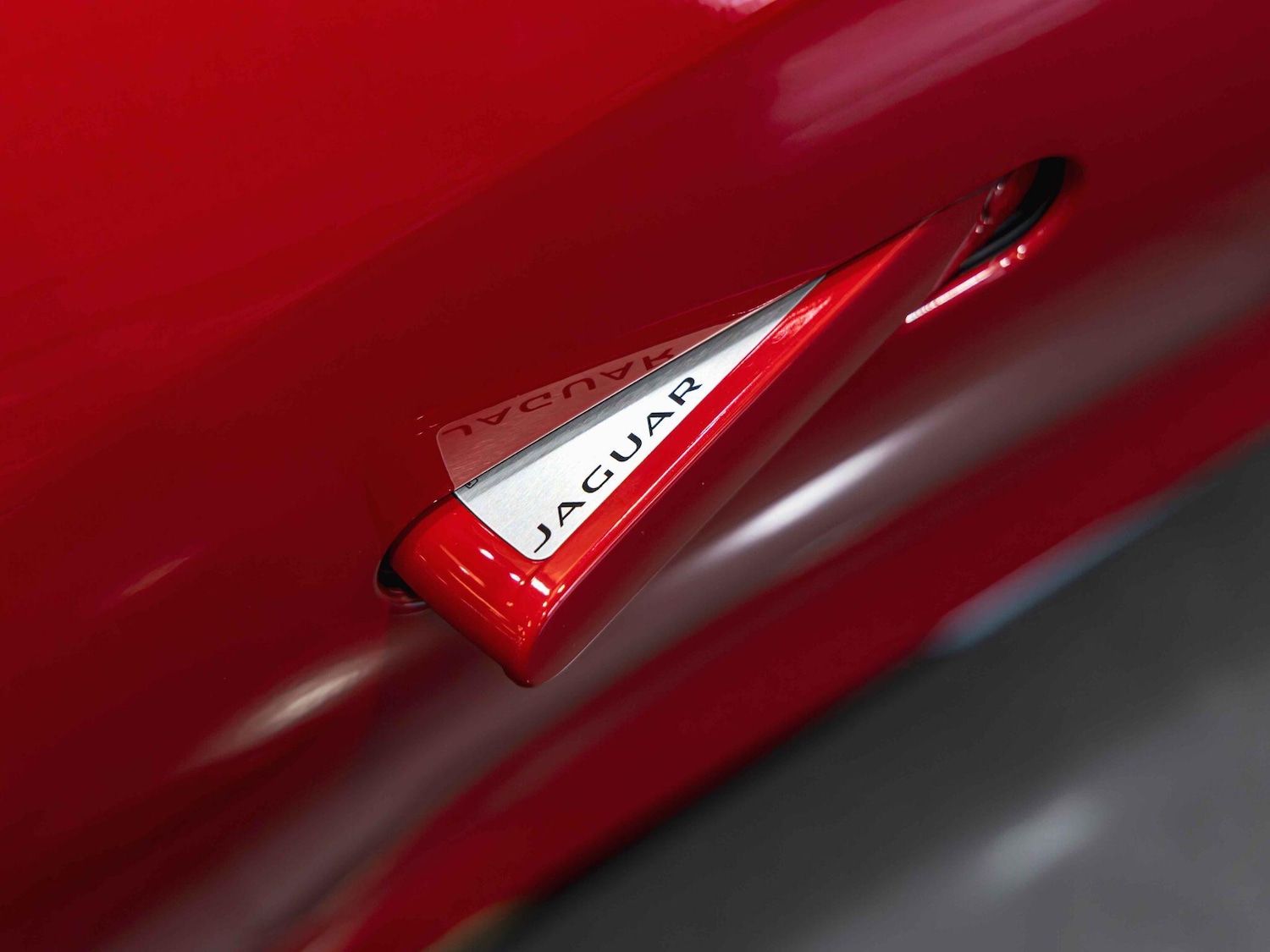 Used Jaguar F-Type 2019 for sale - 77657716: Photo 16