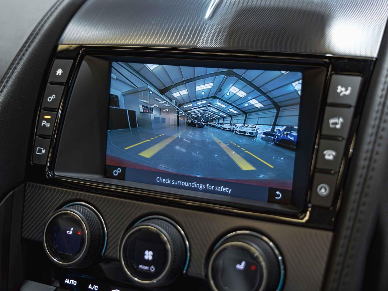 Used Jaguar F-Type 2019 for sale - 77657716: Photo 21