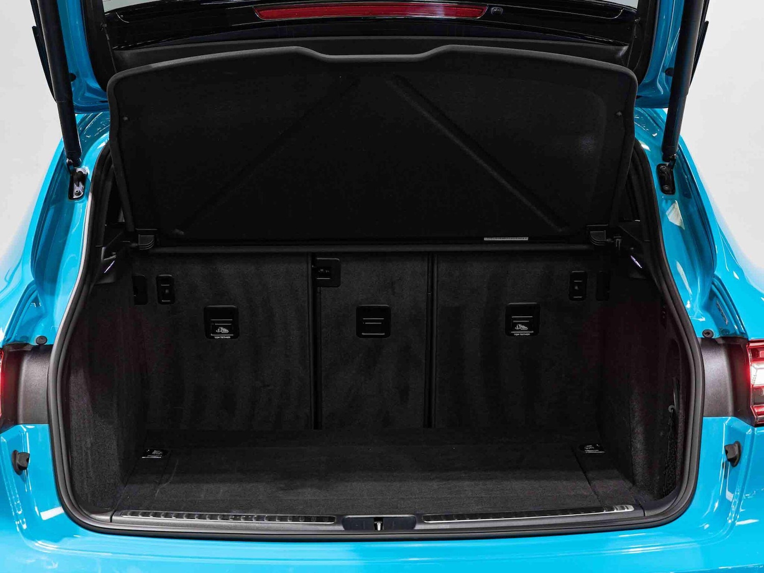 Used Porsche Macan 2022 for sale - 76549646: Photo 18