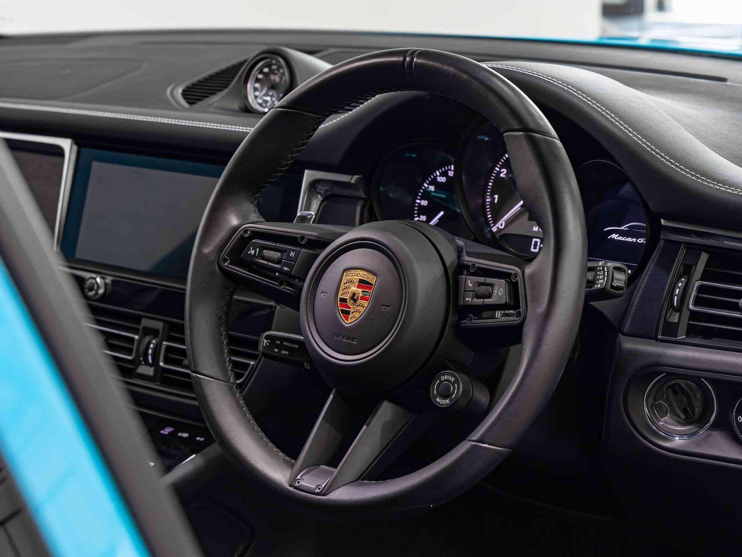 Used Porsche Macan 2022 for sale - 76549646: Photo 6