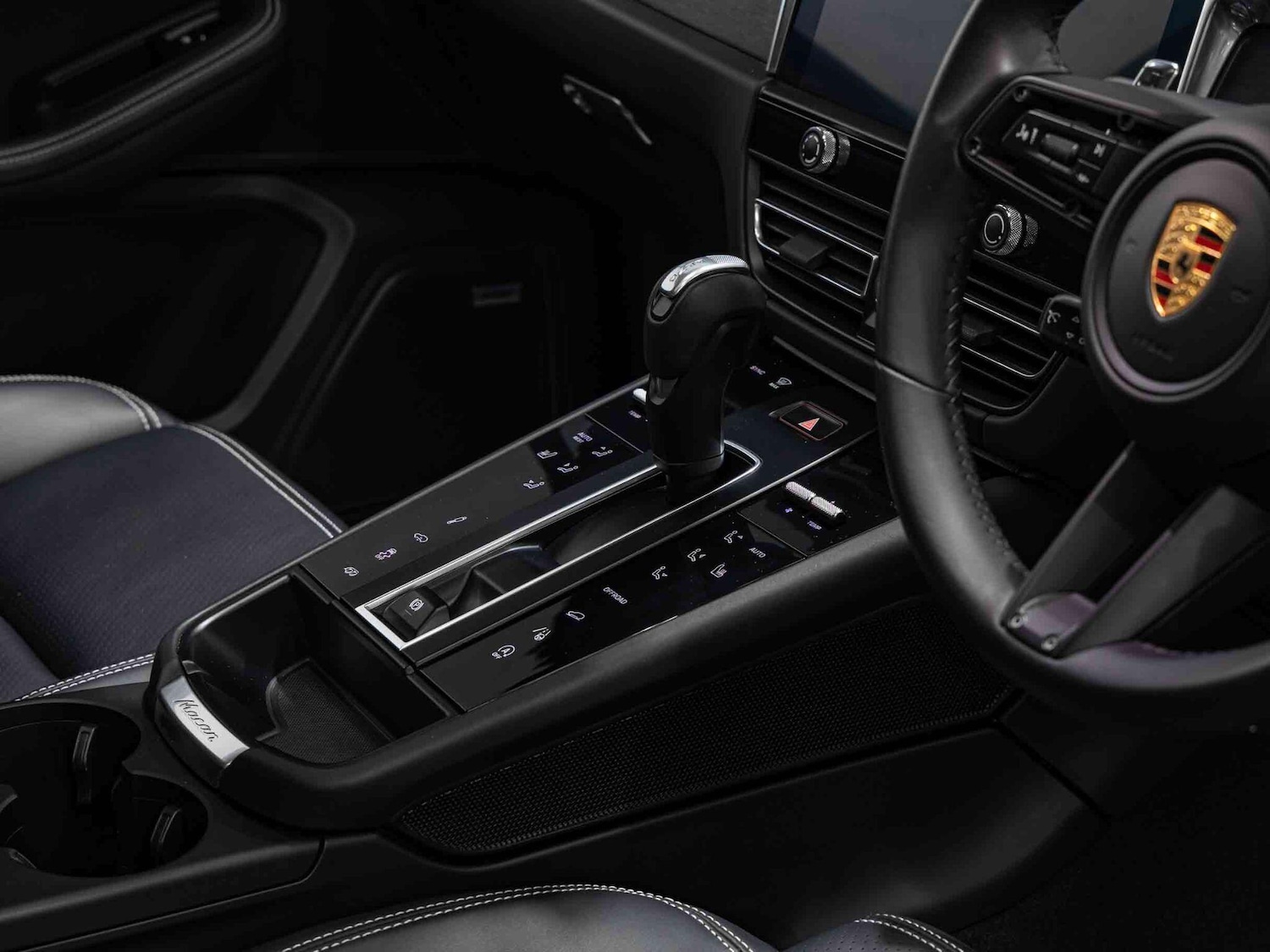 Used Porsche Macan 2022 for sale - 76549646: Photo 7