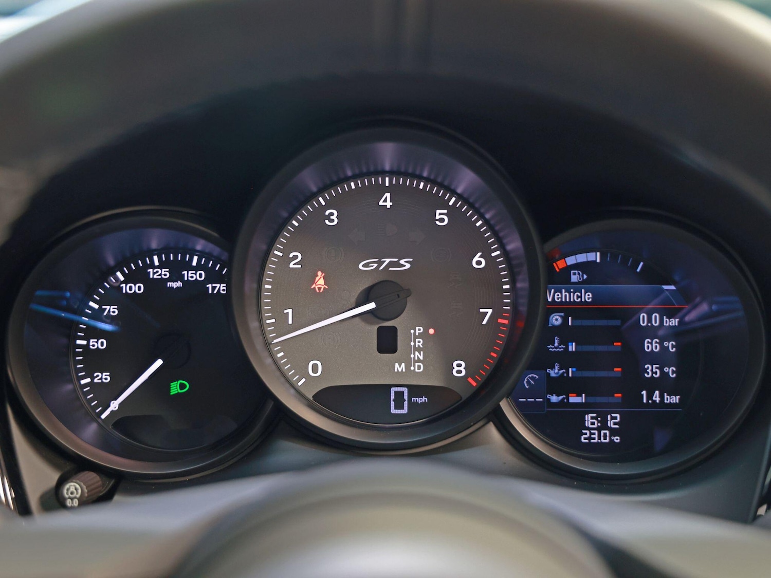 Used Porsche Macan 2023 for sale - 77155451: Photo 11