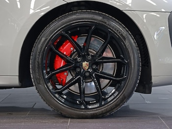 Used Porsche Macan 2023 for sale - 77155451: Photo