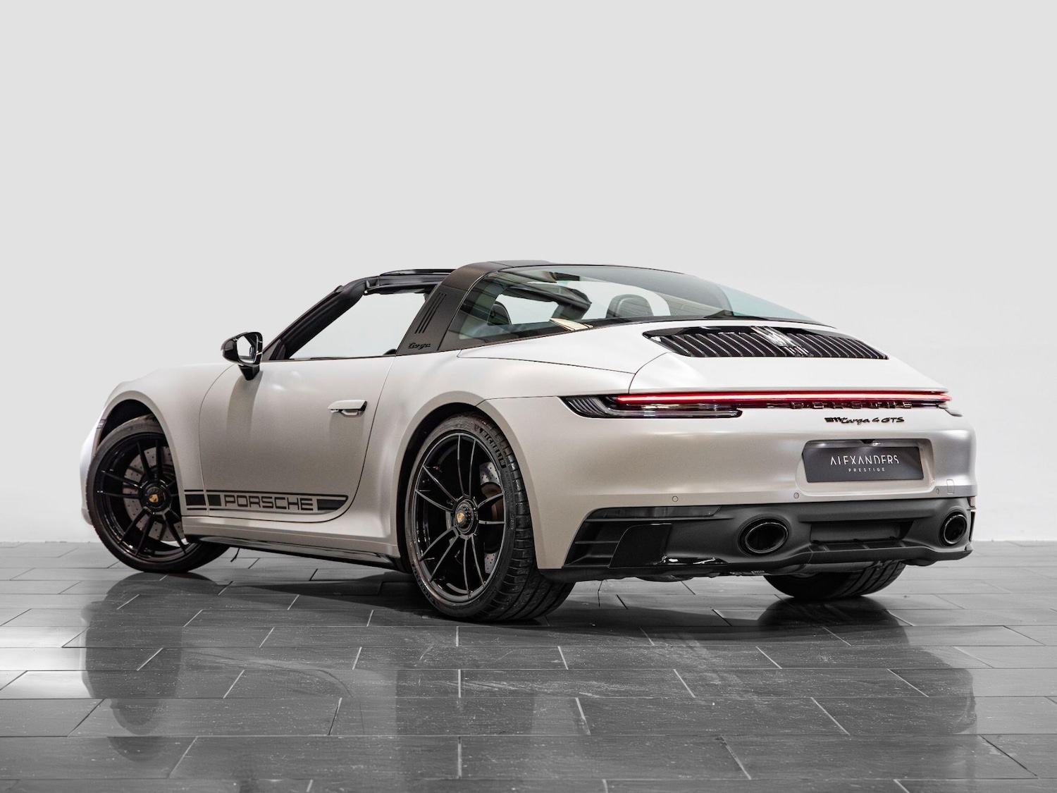 Used Porsche 911 2023 for sale - 76742605: Photo 10