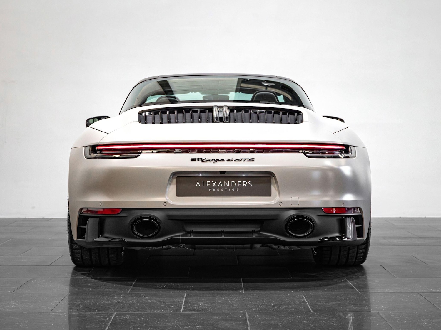 Used Porsche 911 2023 for sale - 76742605: Photo 12