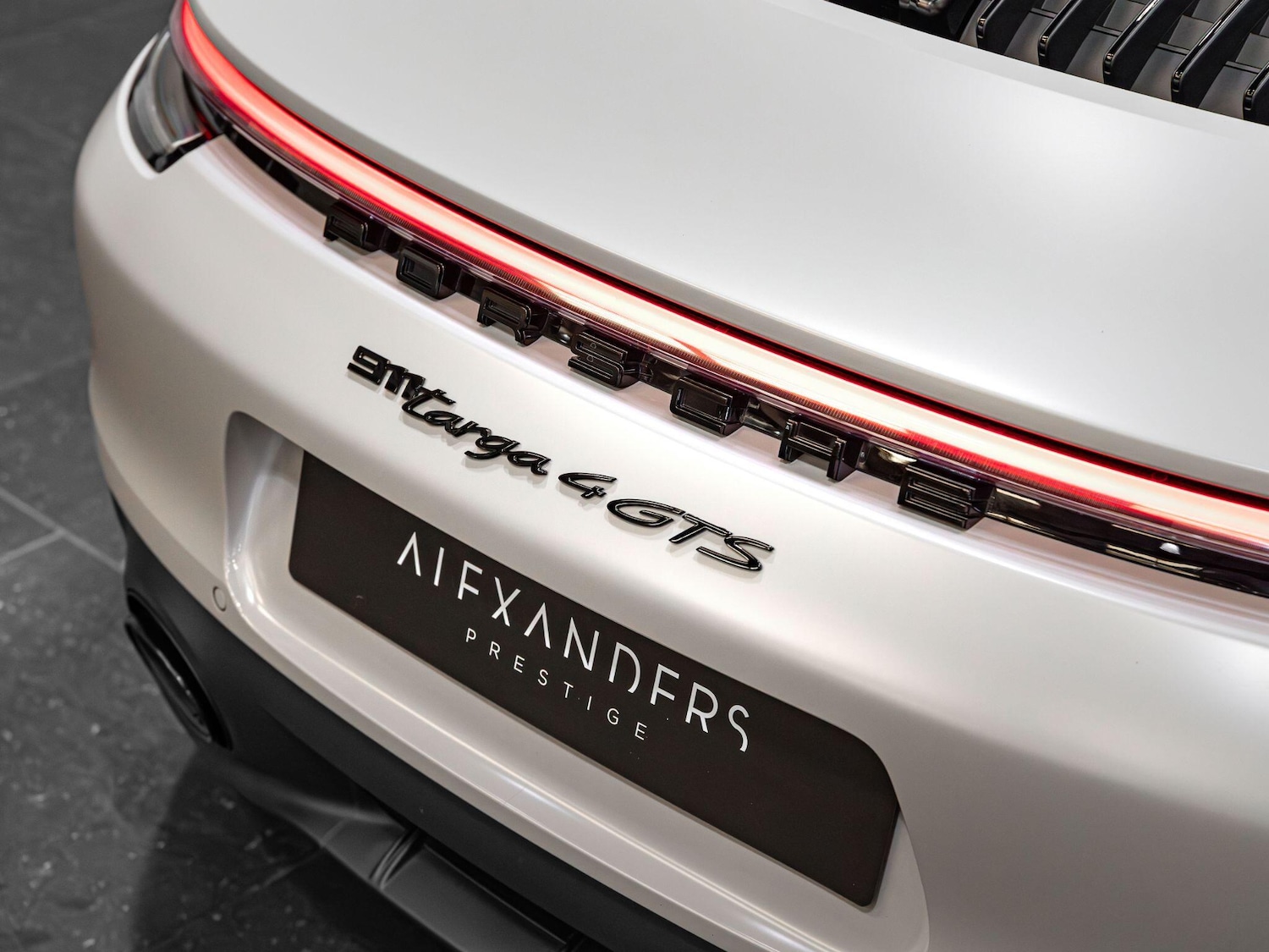 Used Porsche 911 2023 for sale - 76742605: Photo 18