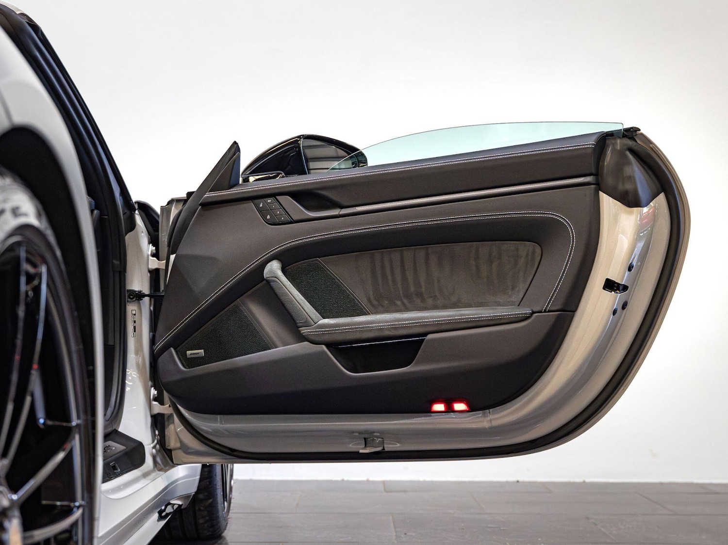 Used Porsche 911 2023 for sale - 76742605: Photo 30