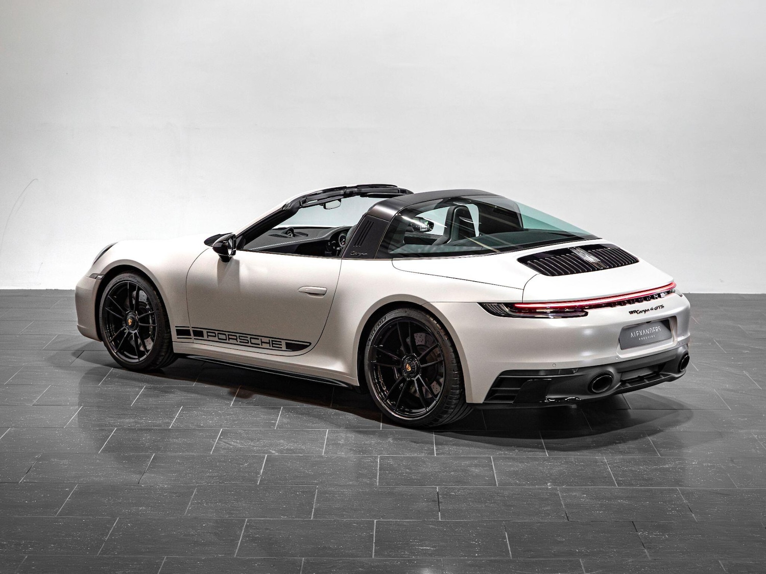 Used Porsche 911 2023 for sale - 76742605: Photo 5