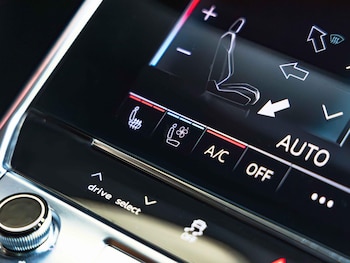 Used Audi RS6 Avant 2023 for sale - 79348690: Photo