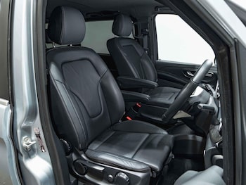 Used Mercedes-Benz V-Class 2024 for sale - 78086943: Photo