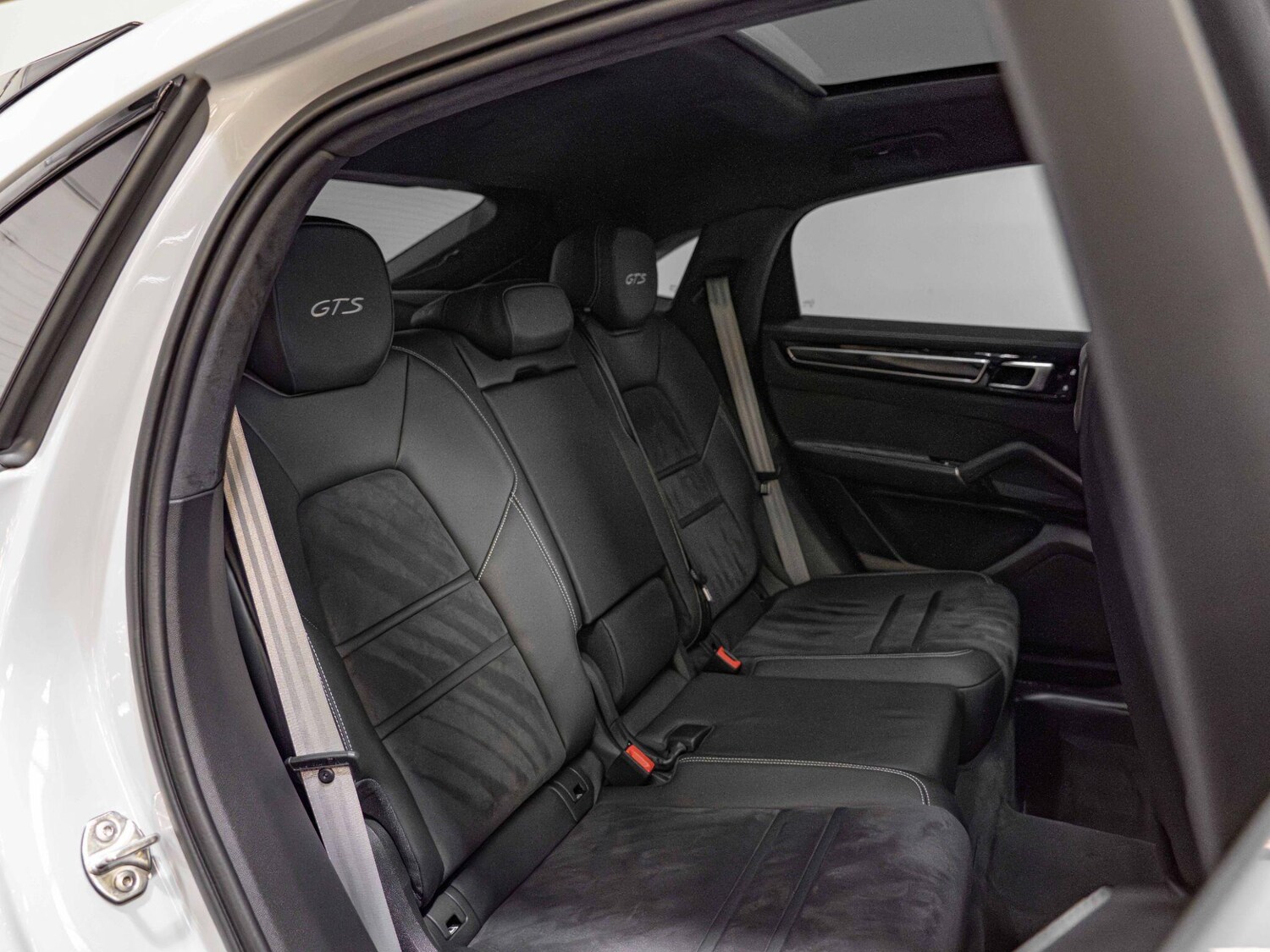 Used Porsche Cayenne for sale - 76151351: Photo 17