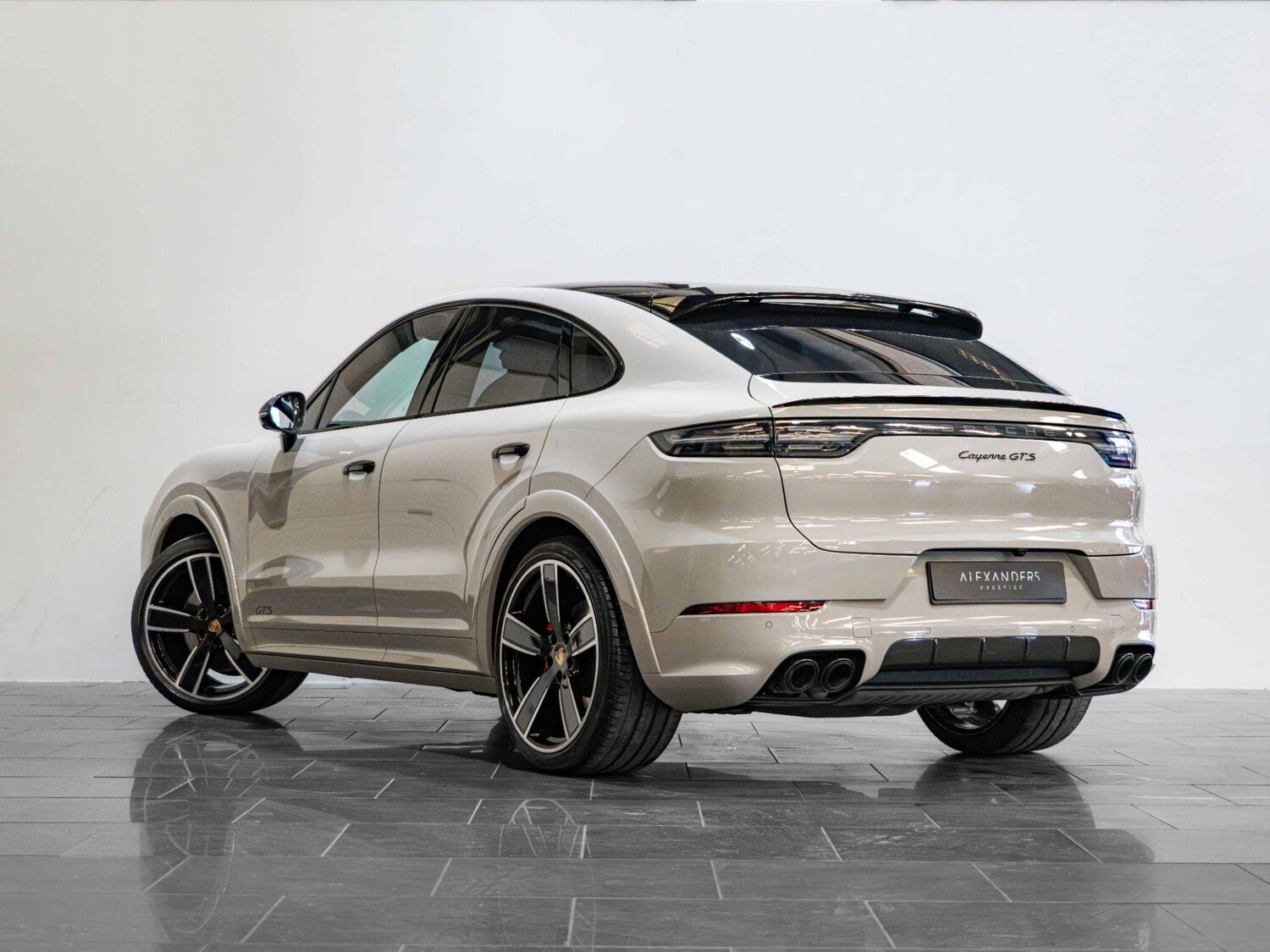 Used Porsche Cayenne for sale - 76151351: Photo 30
