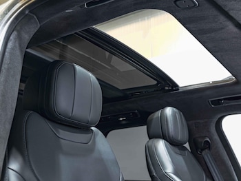 Used Land Rover Range Rover Sport 2023 for sale - 77684129: Photo