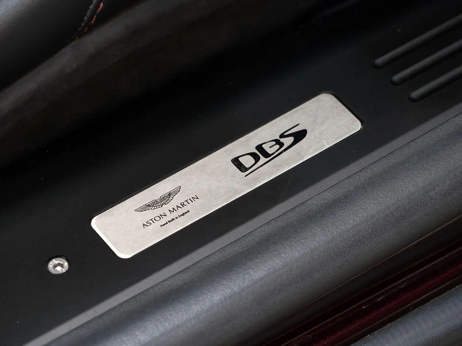 Used Aston Martin DBS 2018 for sale - 76295555: Photo 43