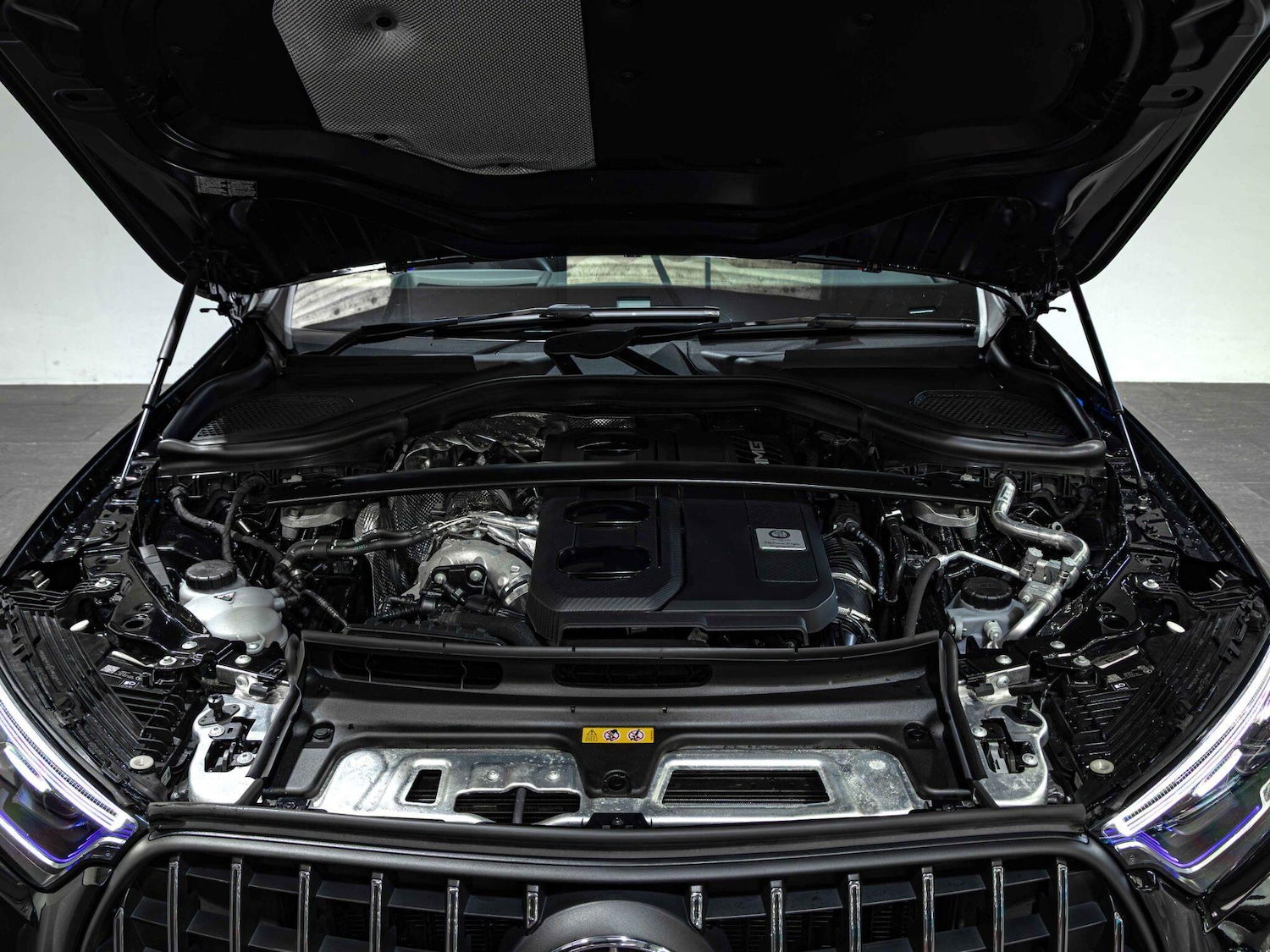 Used Mercedes-Benz GLC 2024 for sale - 77120019: Photo 17