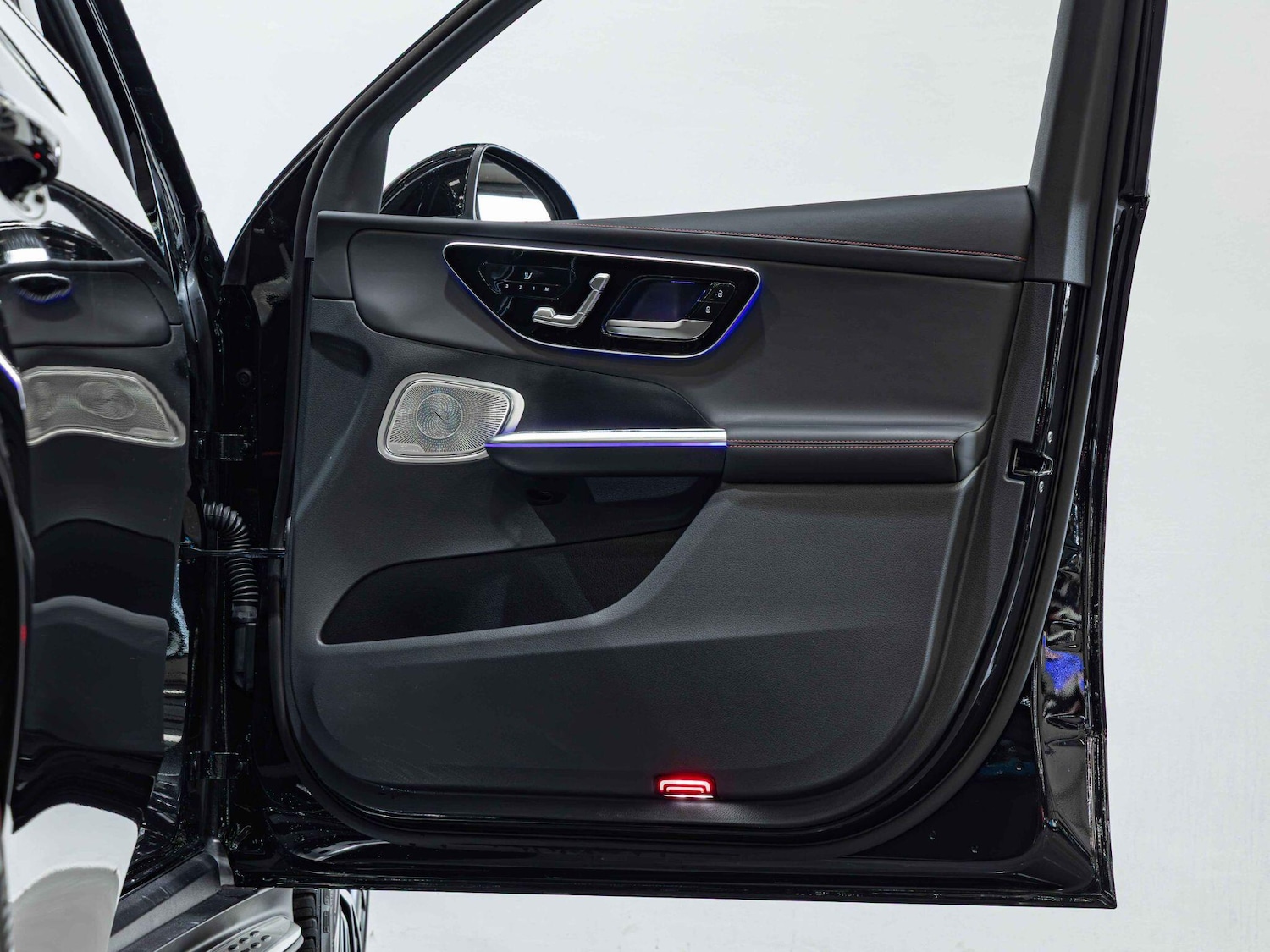 Used Mercedes-Benz GLC 2024 for sale - 77120019: Photo 26