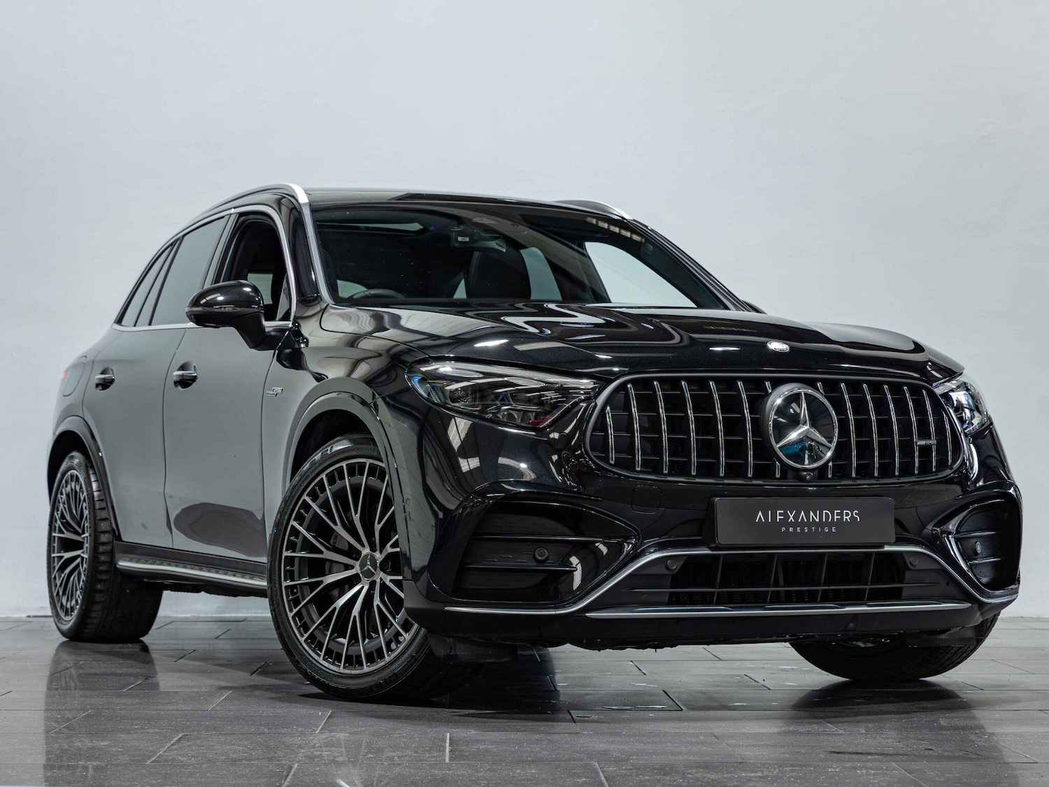 Used Mercedes-Benz GLC 2024 for sale - 77120019: Photo 8