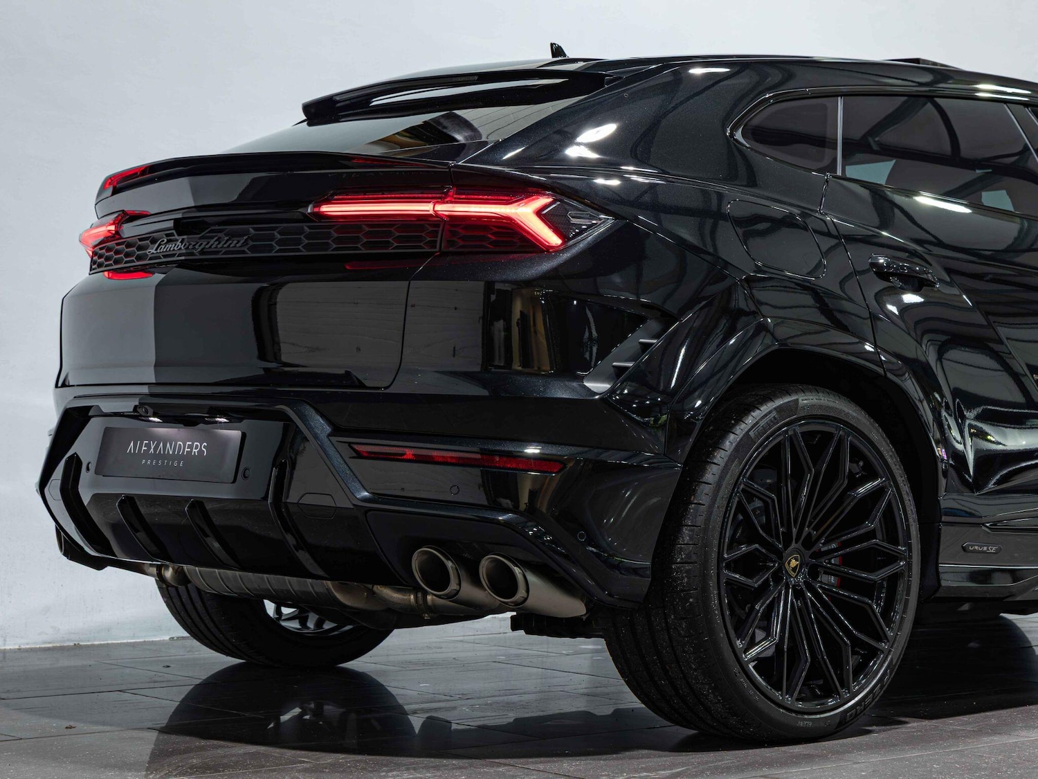 Used Lamborghini Urus 2025 for sale - 77142918: Photo 13