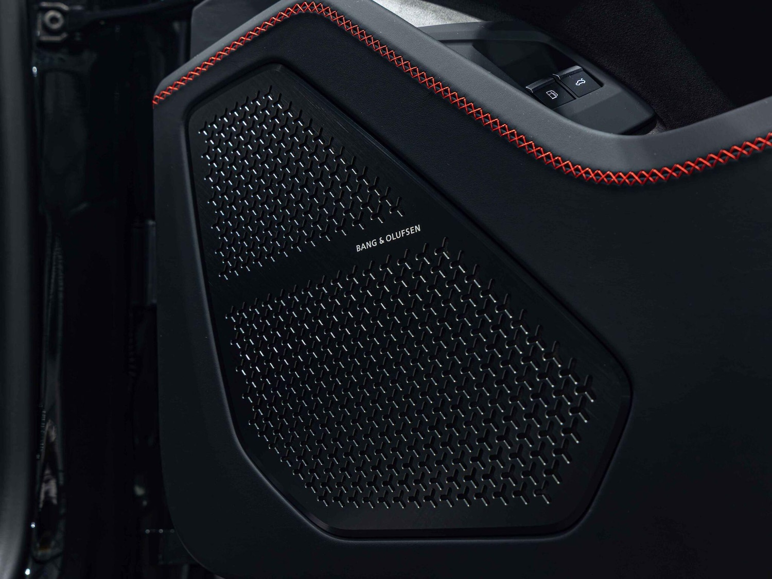 Used Lamborghini Urus 2025 for sale - 77142918: Photo 28