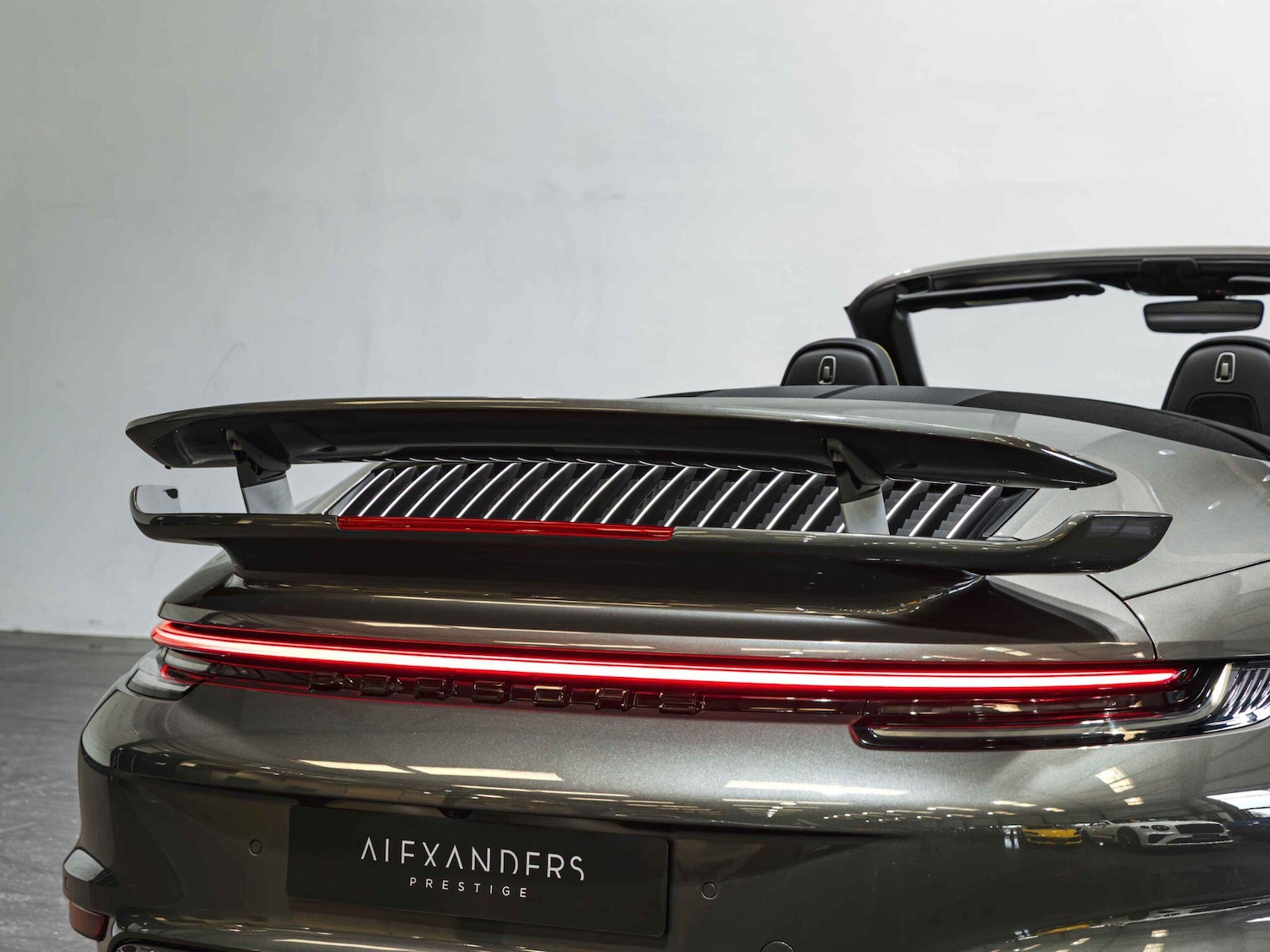 Used Porsche 911 for sale - 78204103: Photo 16