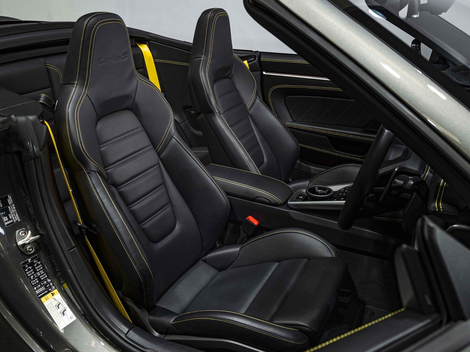 Used Porsche 911 for sale - 78204103: Photo 2