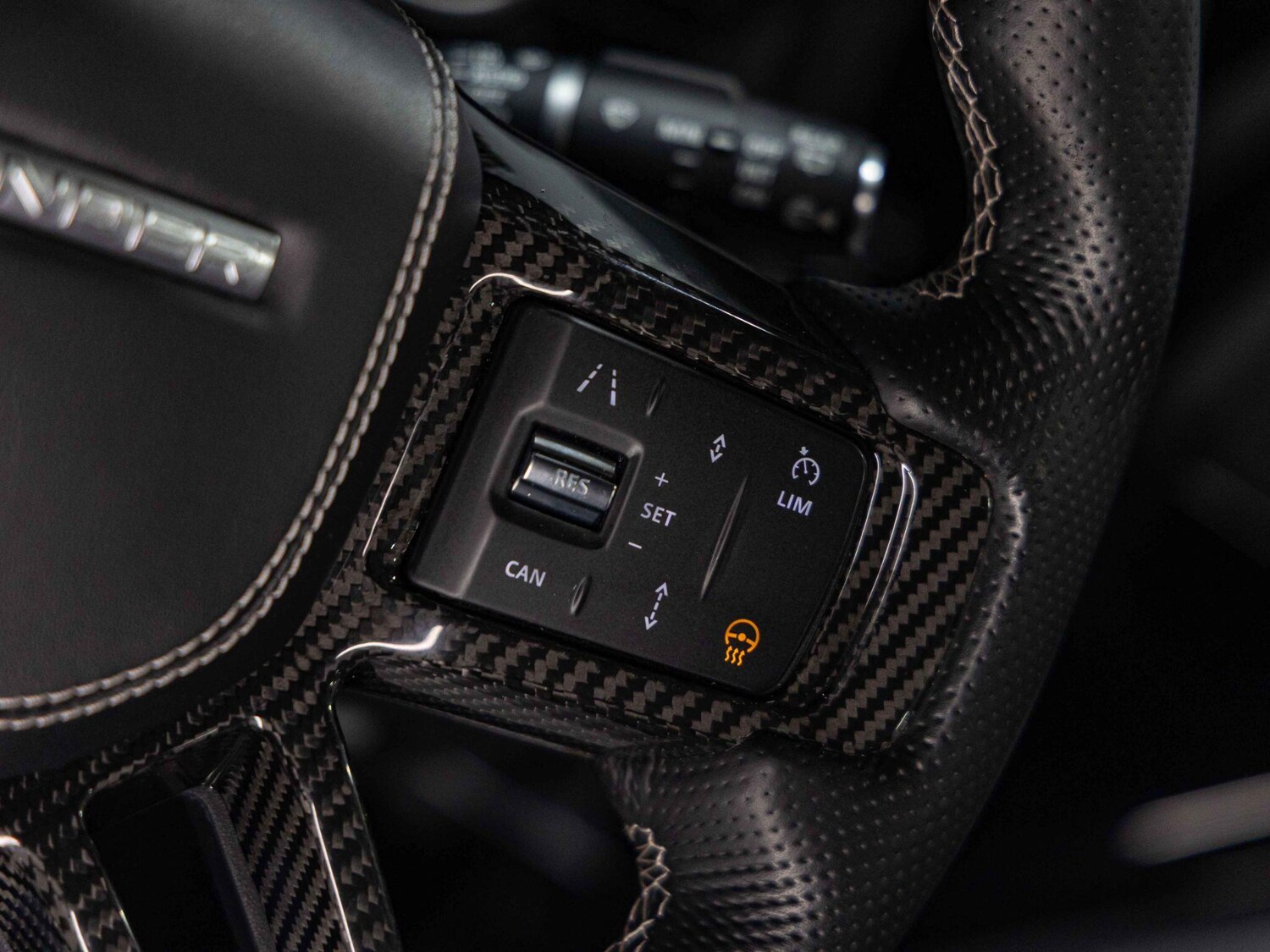 Used Land Rover Defender 110 for sale - 76513466: Photo 23