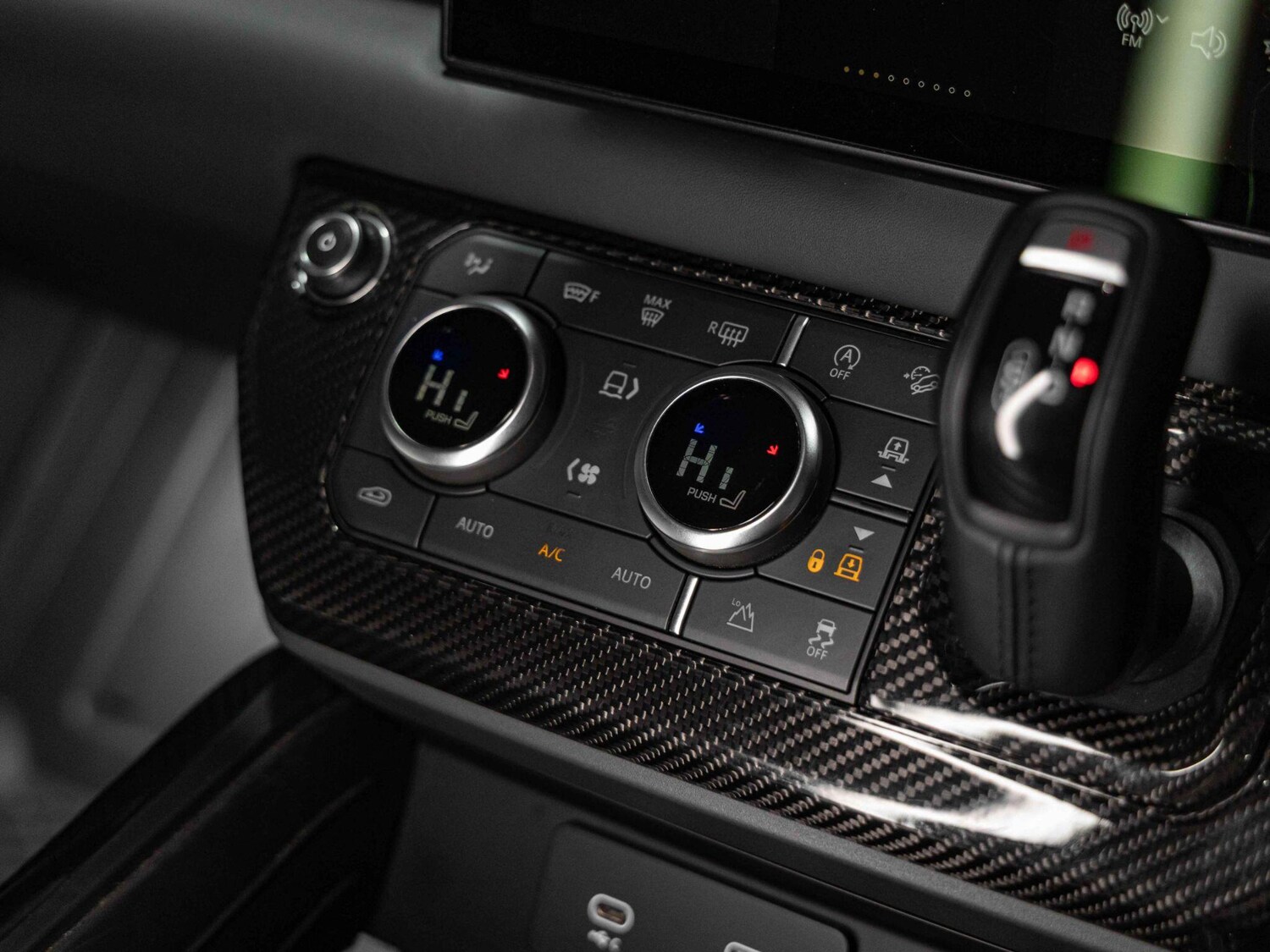 Used Land Rover Defender 110 for sale - 76513466: Photo 27