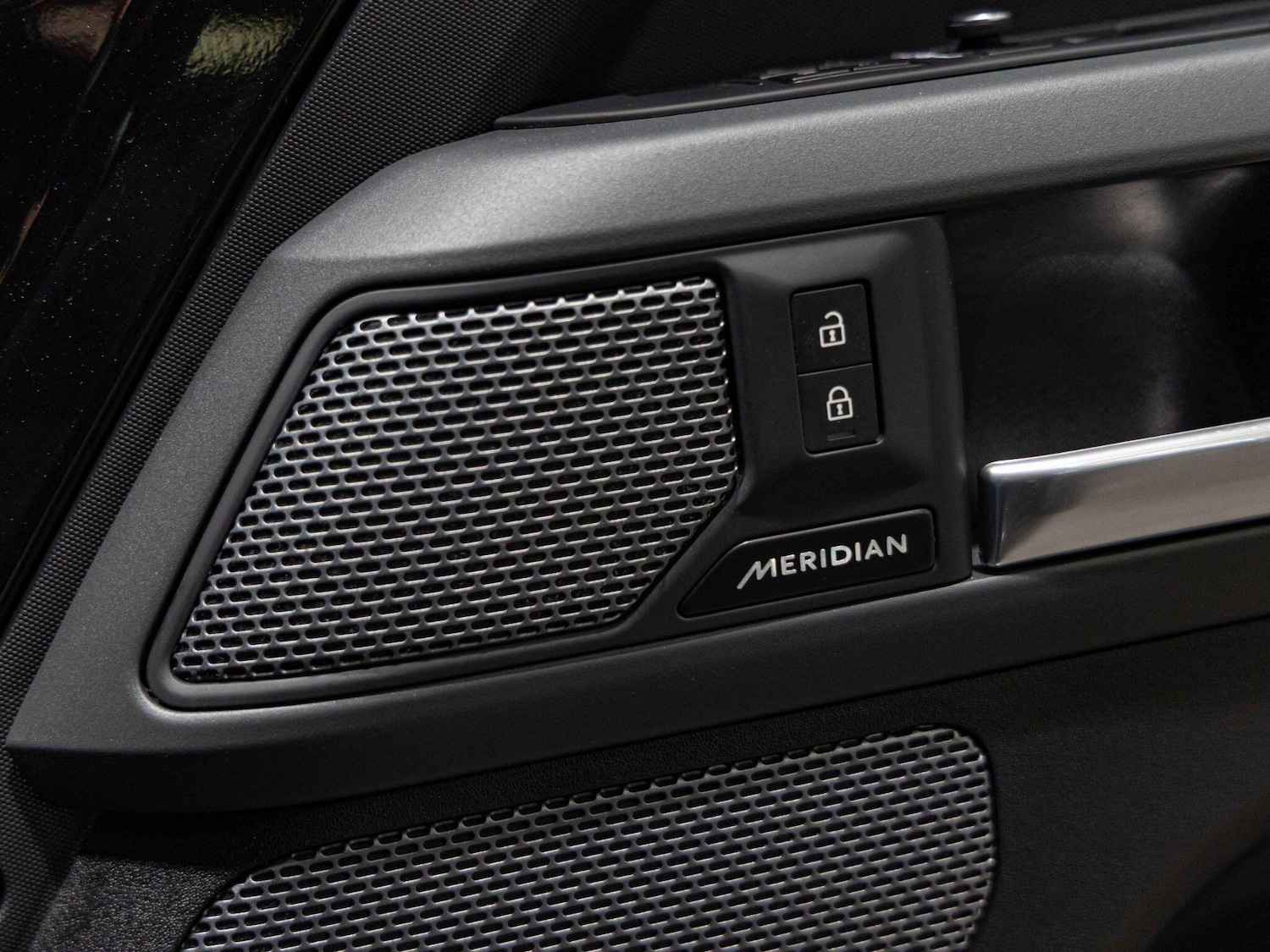 Used Land Rover Defender 110 for sale - 76513466: Photo 30