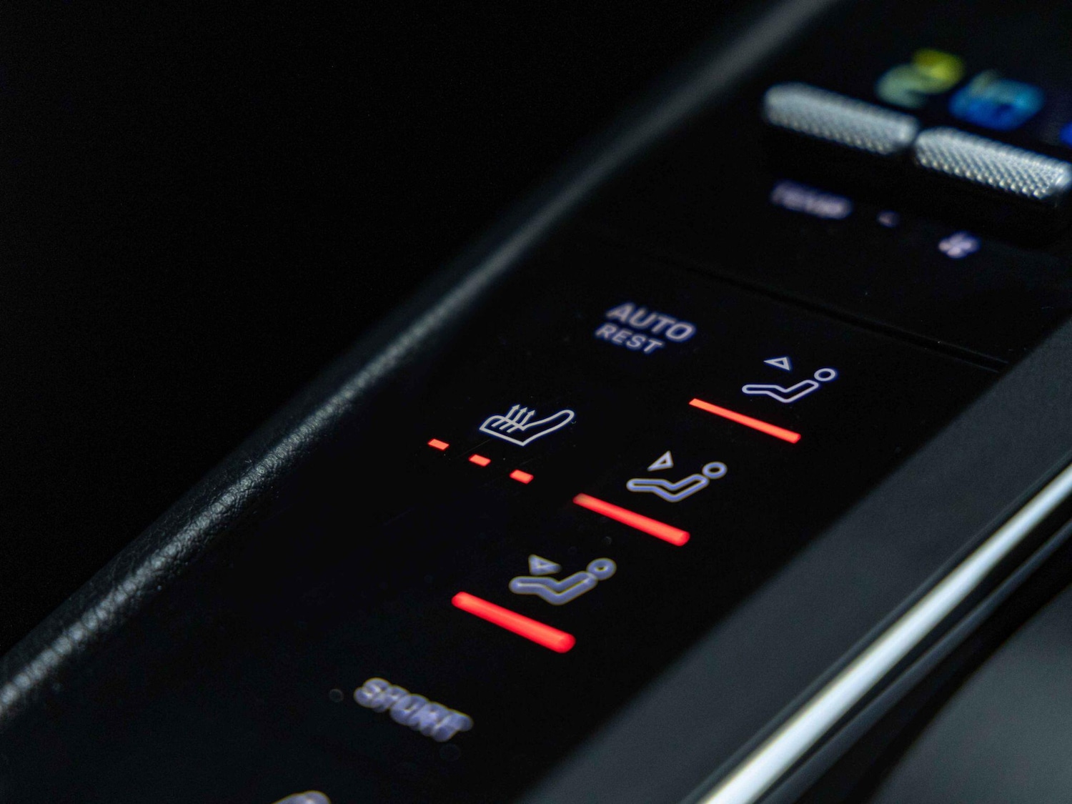 Used Porsche Macan for sale - 76765084: Photo 12