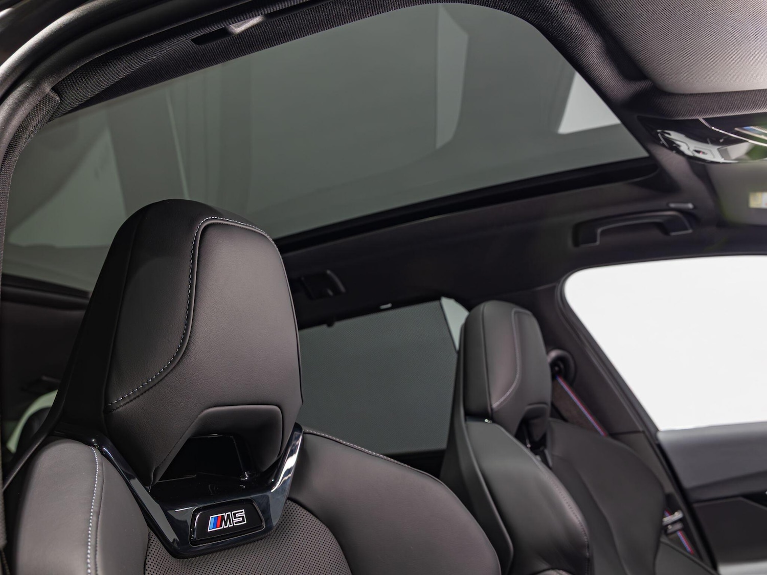 Used BMW M5 for sale - 77924762: Photo 2