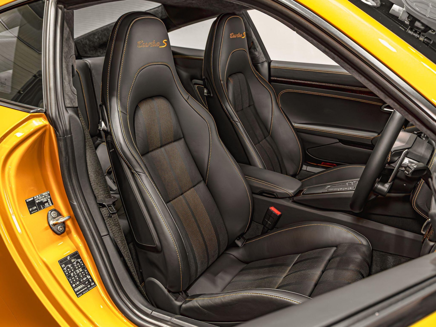 Used Porsche 911 2017 for sale - 77940399: Photo 11