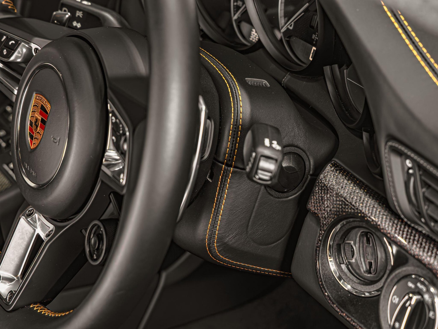 Used Porsche 911 2017 for sale - 77940399: Photo 21