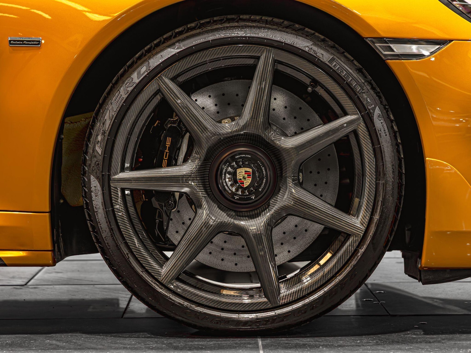 Used Porsche 911 2017 for sale - 77940399: Photo 3