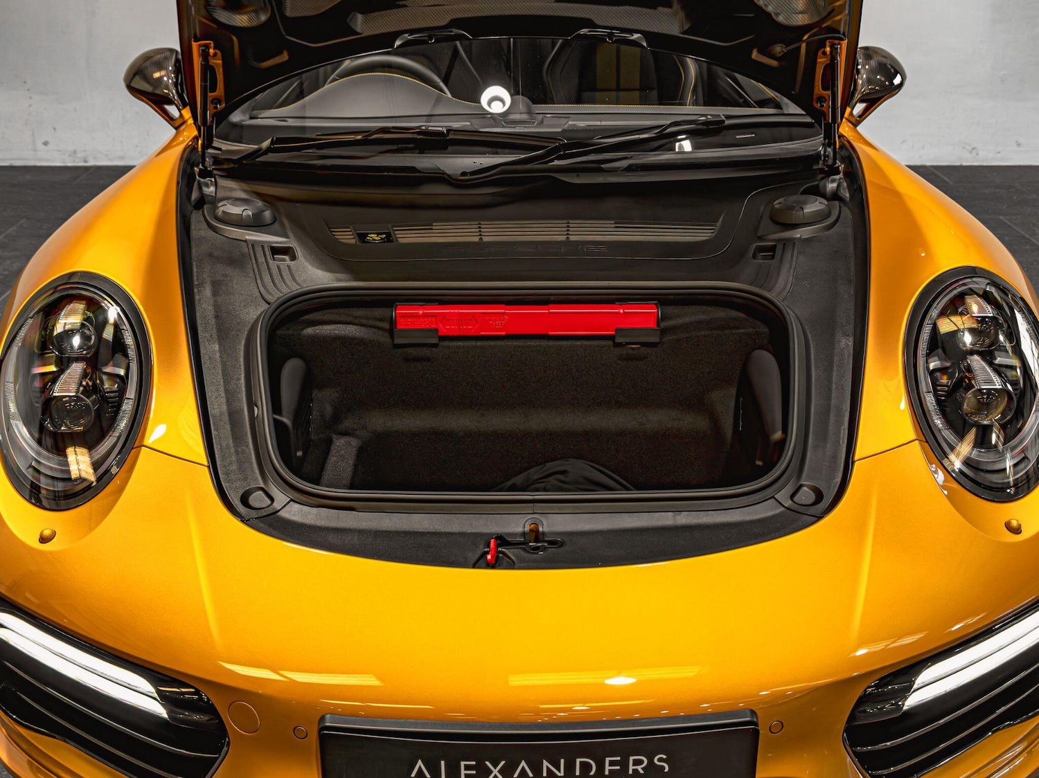 Used Porsche 911 2017 for sale - 77940399: Photo 35