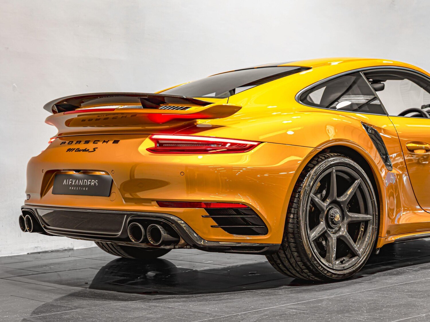 Used Porsche 911 2017 for sale - 77940399: Photo 40