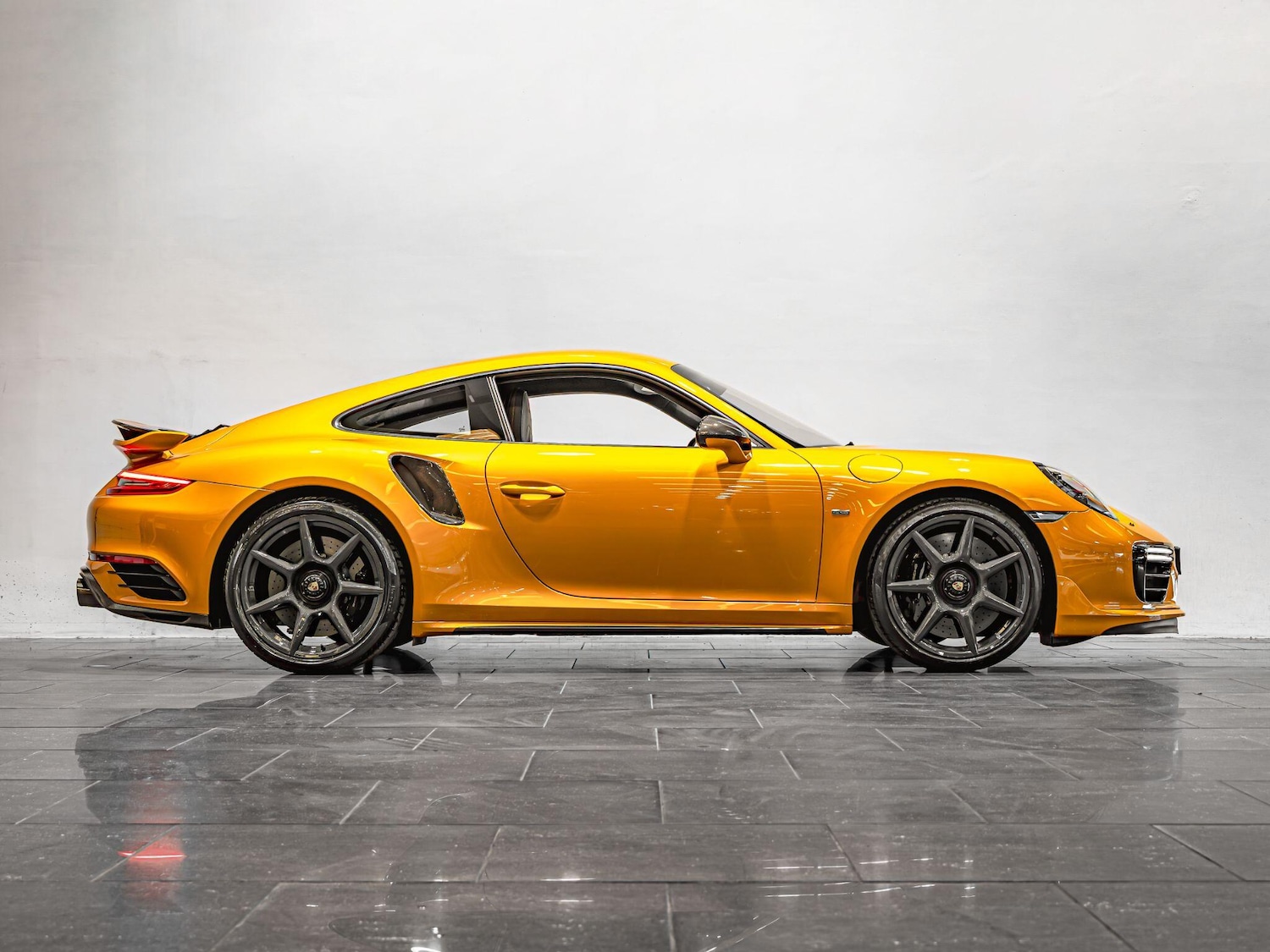 Used Porsche 911 2017 for sale - 77940399: Photo 9