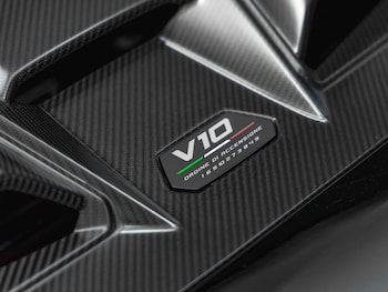 Used Lamborghini Huracan 2024 for sale - 78855060: Photo