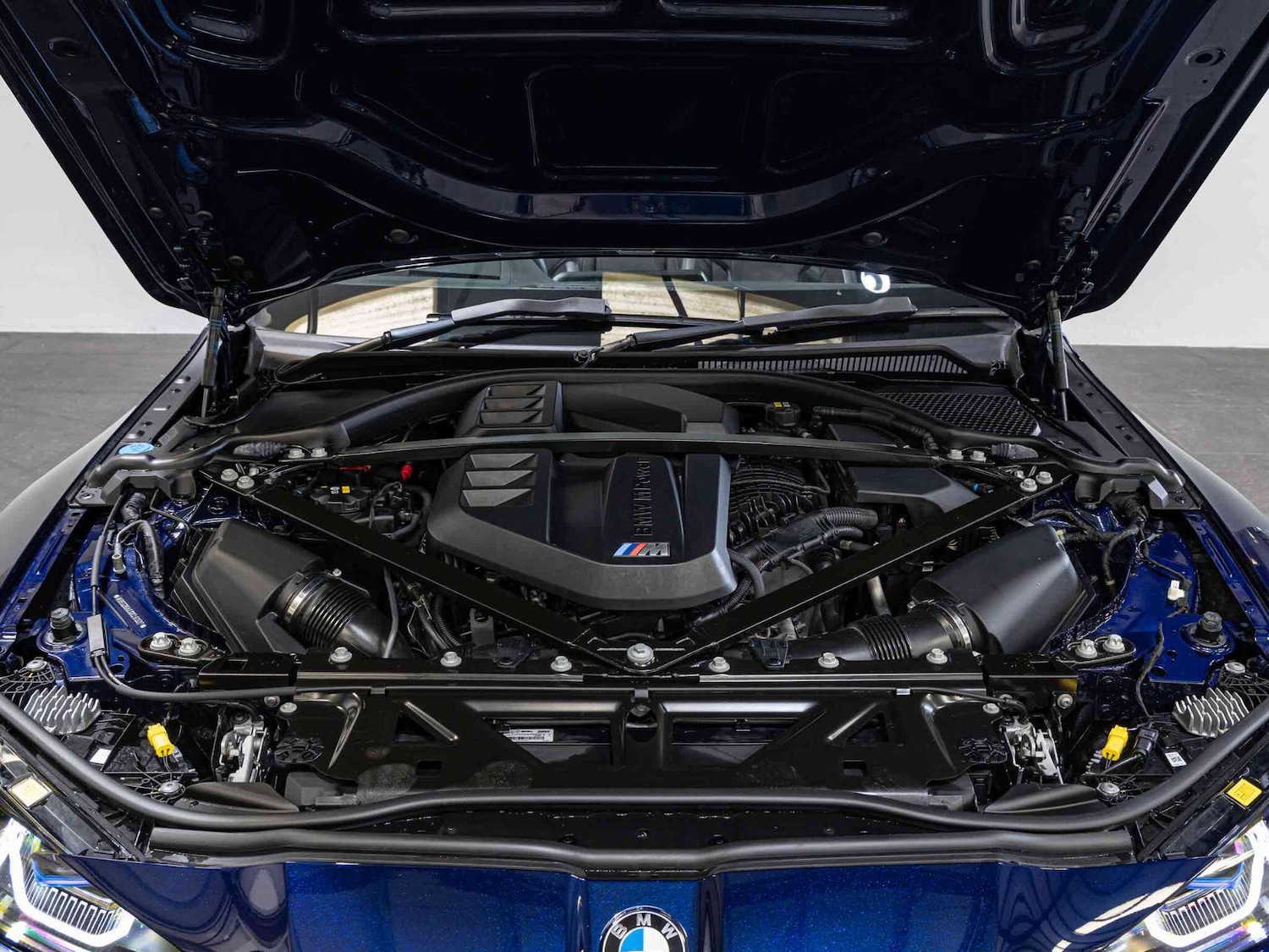 Used BMW M4 2023 for sale - 76989122: Photo 5