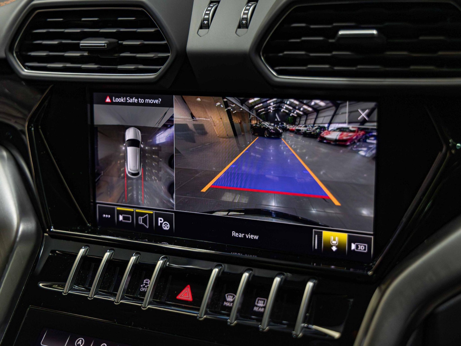 Used Lamborghini Urus 2021 for sale - 76138087: Photo 12
