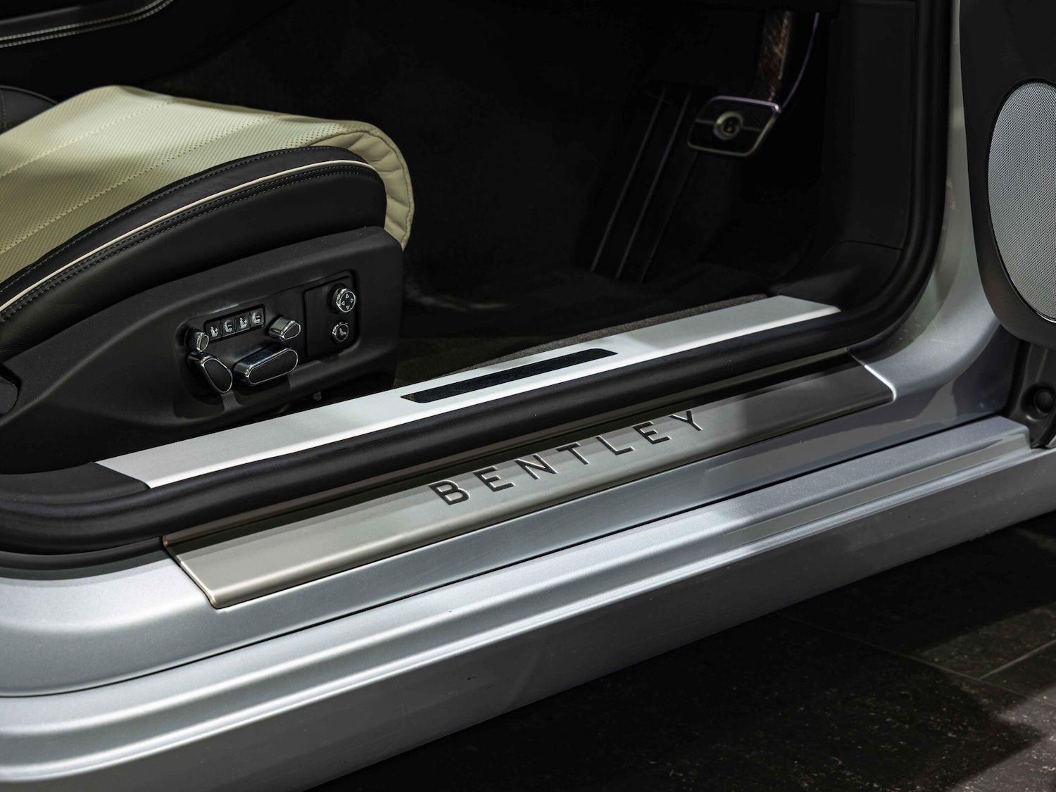 Used Bentley Continental 2022 for sale - 77469135: Photo 20