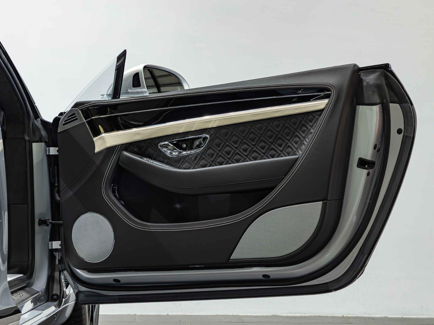 Used Bentley Continental 2022 for sale - 77469135: Photo 22