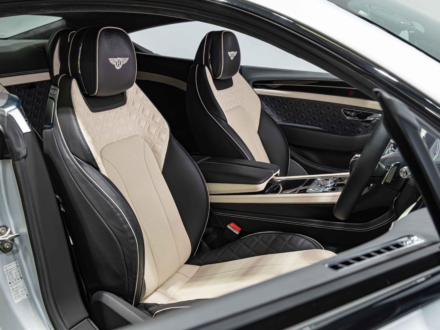 Used Bentley Continental 2022 for sale - 77469135: Photo 8