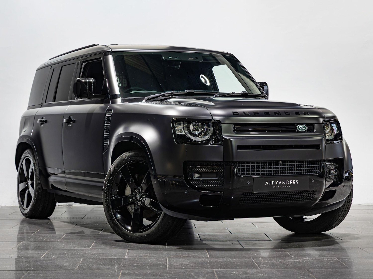 Used Land Rover Defender 110 2024 for sale - 77386563: Photo 17