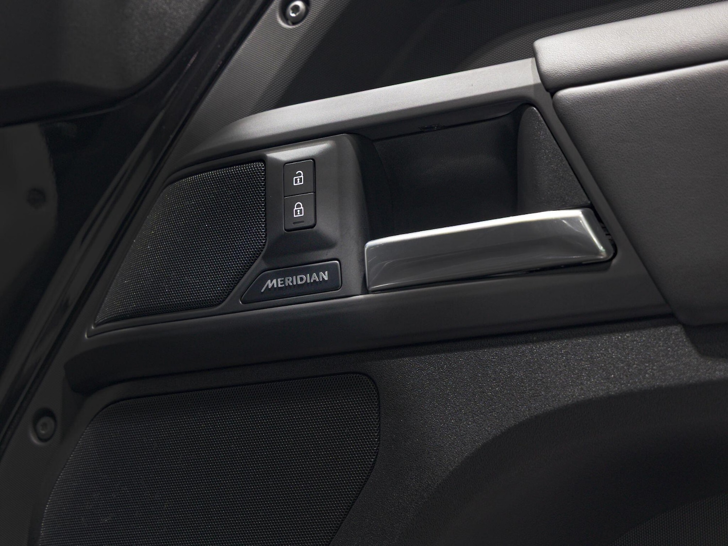 Used Land Rover Defender 110 2024 for sale - 77386563: Photo 4