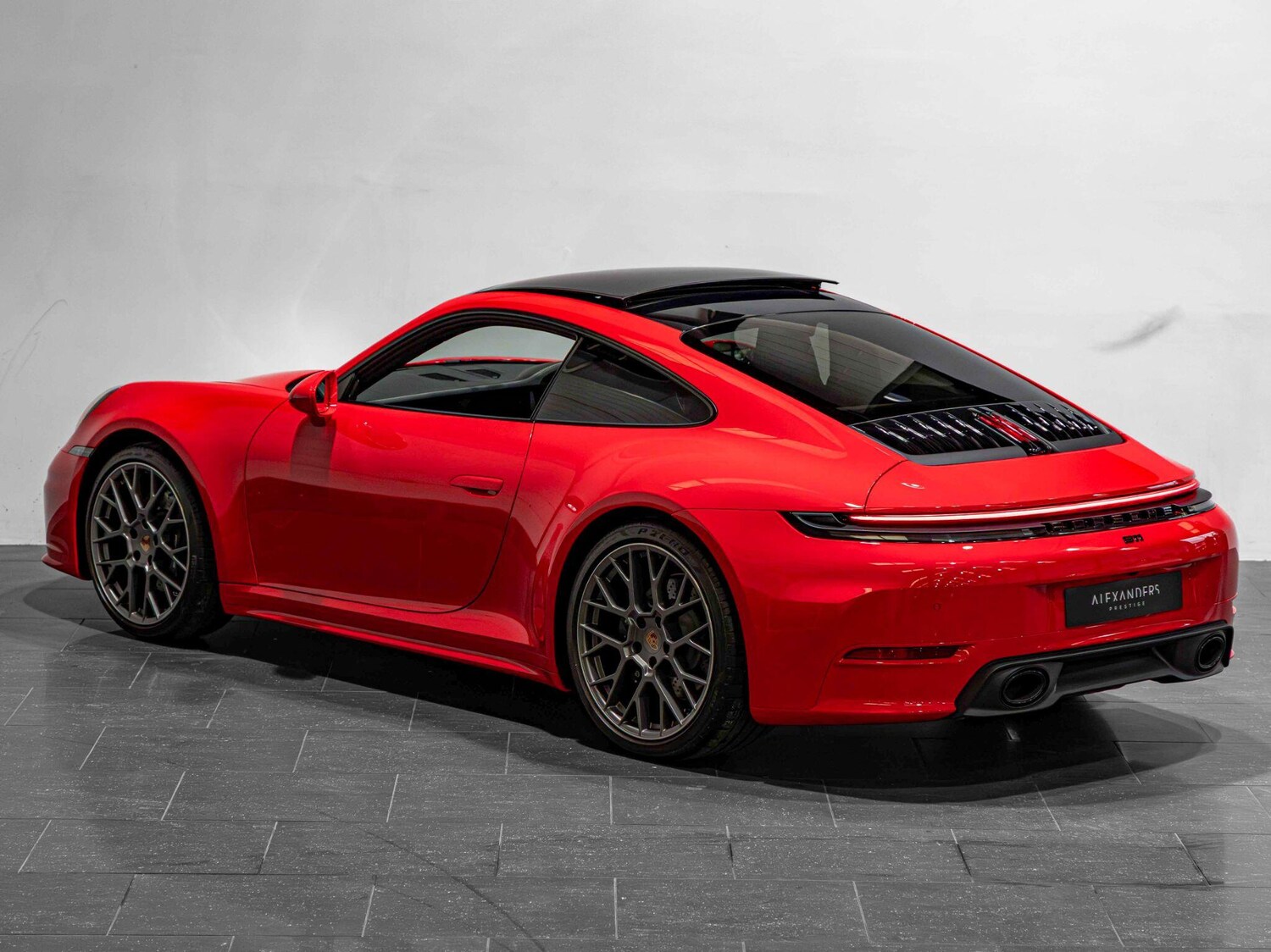 Used Porsche 911 for sale - 76349678: Photo 5