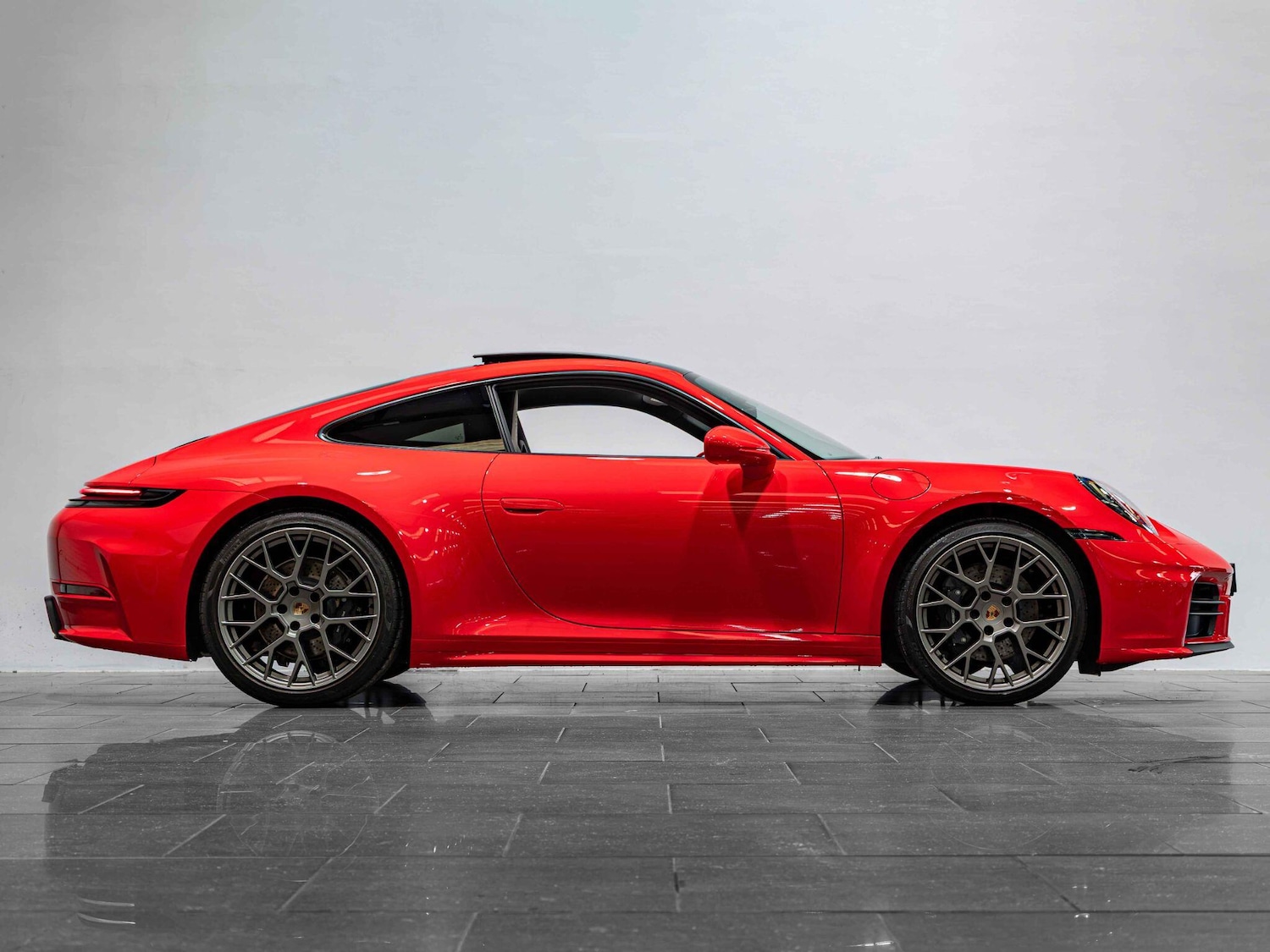 Used Porsche 911 for sale - 76349678: Photo 6