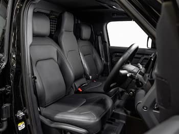 Used Land Rover Defender 110 2025 for sale - 79601336: Photo