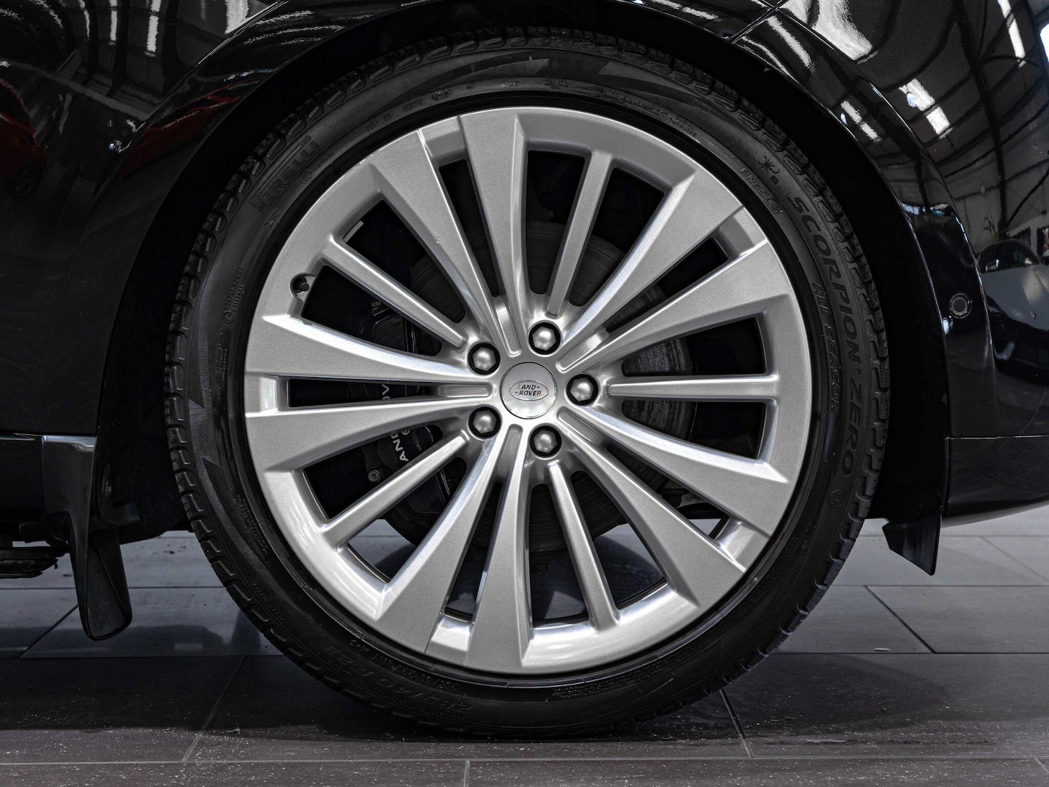 Used Land Rover Range Rover for sale - 76084915: Photo 8