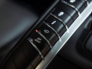Used Porsche Macan 2020 for sale - 79658124: Photo
