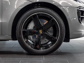 Used Porsche Macan 2020 for sale - 79658124: Photo